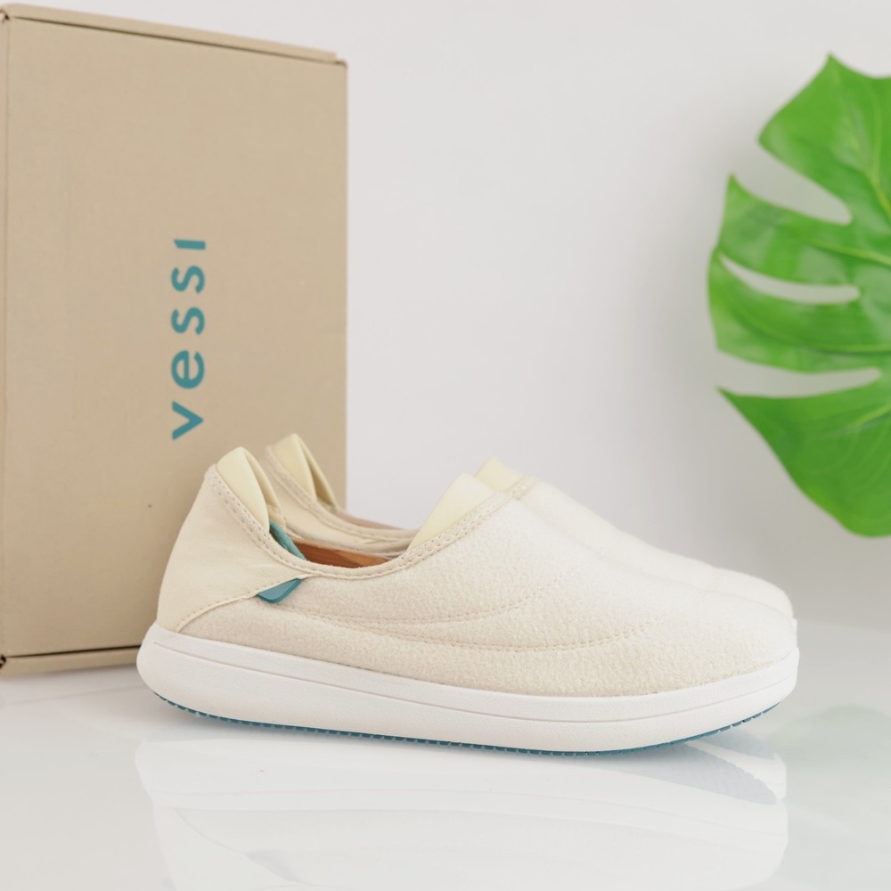 Vessi Womens Sunday Slipper Shoes Size 7 Waterproof Beige Slip On Comfort Loafer